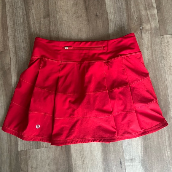 Lululemon Pace Rival Skirt in Dark Red Size 4 Long - Picture 2 of 7